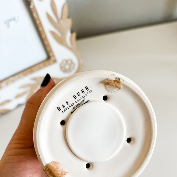 Rae Dunn | Baby Bird Ceramic Round Birdhouse Decor 5.5" - Picture 4 of 4